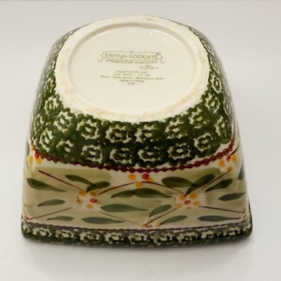 Temp-Tations by Tara Old World Green 7" Square Bowl 1.5 Qt. - Picture 5 of 6